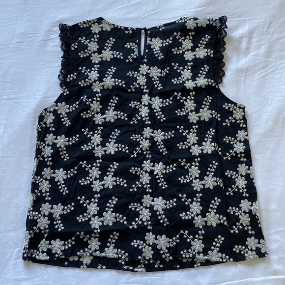 Alice Blue Flutter Top Women L Embroidery Boho Feminine Dainty Business Casual - Picture 10 of 12